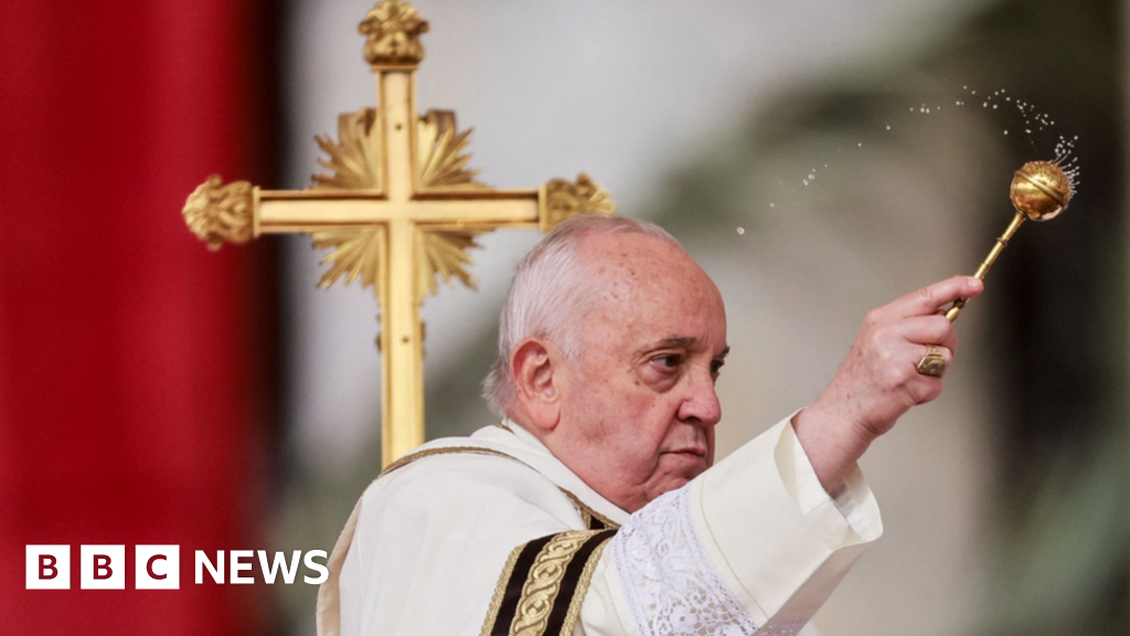 In photos Pope appeals for peace in Easter message Coco Adocs